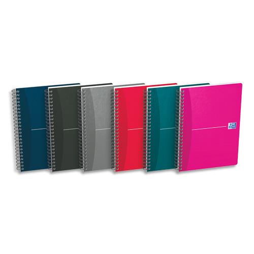 [131115] OXFORD Cahier spiralé Essentials 14,8x21 100 pages 5x5. Couverture carte souple assortie